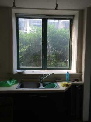 厨房窗户窗台多高（厨房窗户台多高合适）